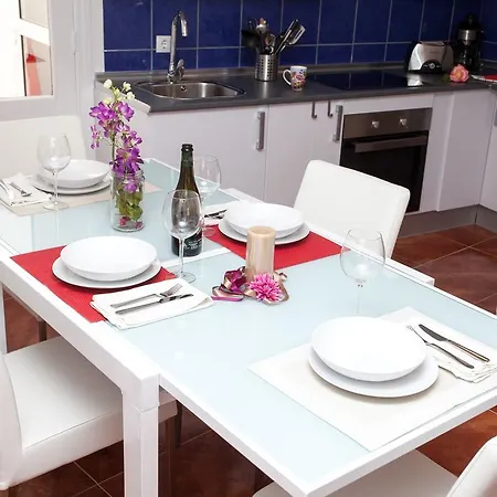 Pantai By Vacanzy Collection Apartment