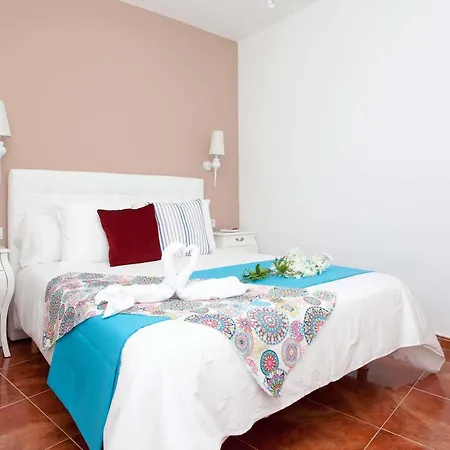 Apartment Pantai By Vacanzy Collection