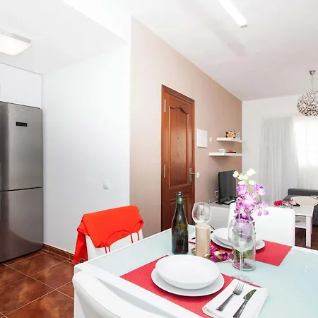 Pantai By Vacanzy Collection Apartment La Oliva